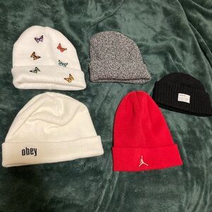 Bundle of hats